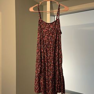 Old Navy Woman’s Floral Summer Dress (Size Large)